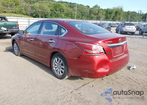2013 Nissan Altima 2.5 S z USA, uszkodzony, nr VIN 1N4AL3AP9DN566472